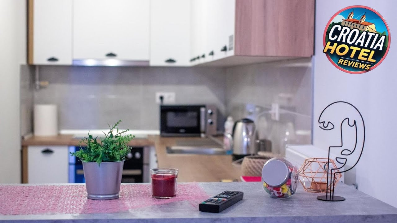 Gajeva Rooms - Malmo apartment SELF CHECK-IN | Virovitica, Croatia | Hotel Review 🏩