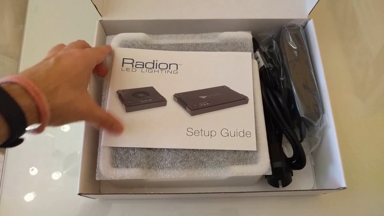 Unboxing Ecotech Marine Radion XR15W G4 PRO