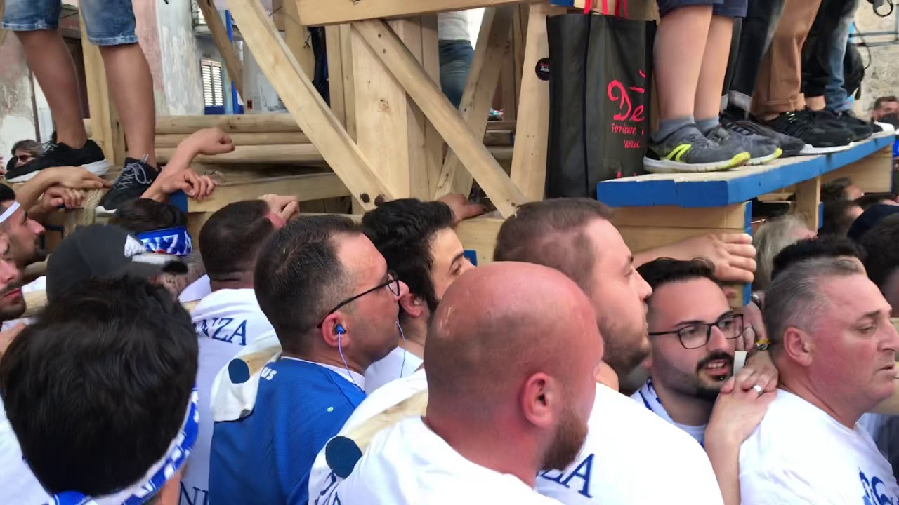 Crispano 2019 - GIOVANI DI CRISPANO 2 GIRATE IN VIA LUTRARIO