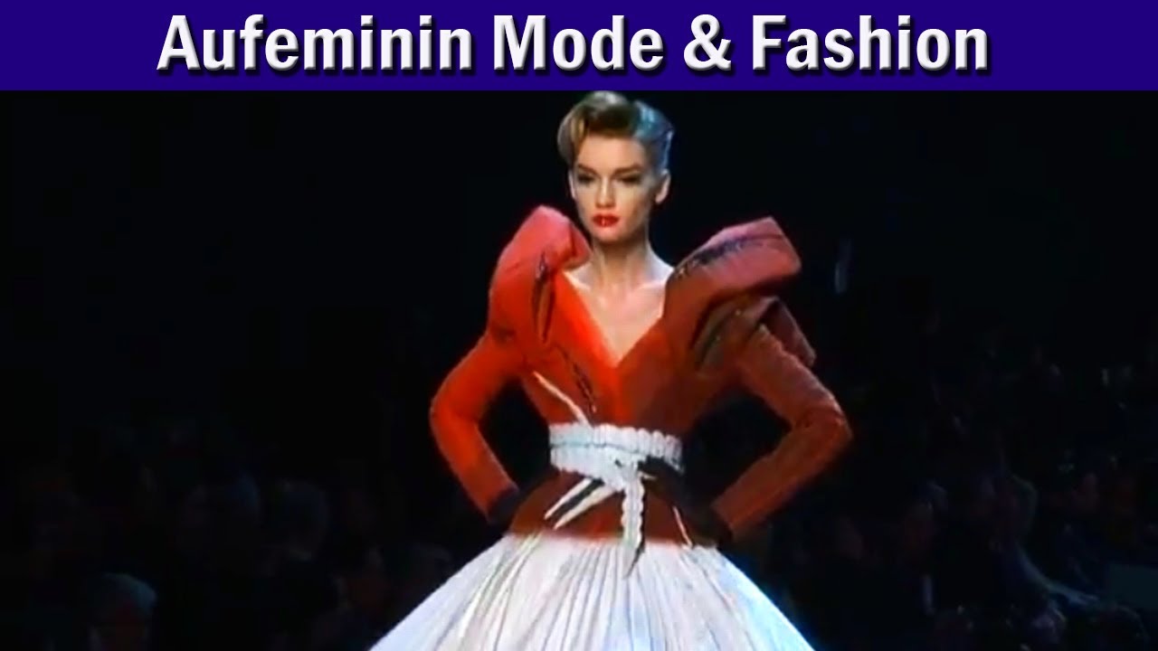 Haute Couture PE 2011 à Paris : le défilé Dior en vidéo