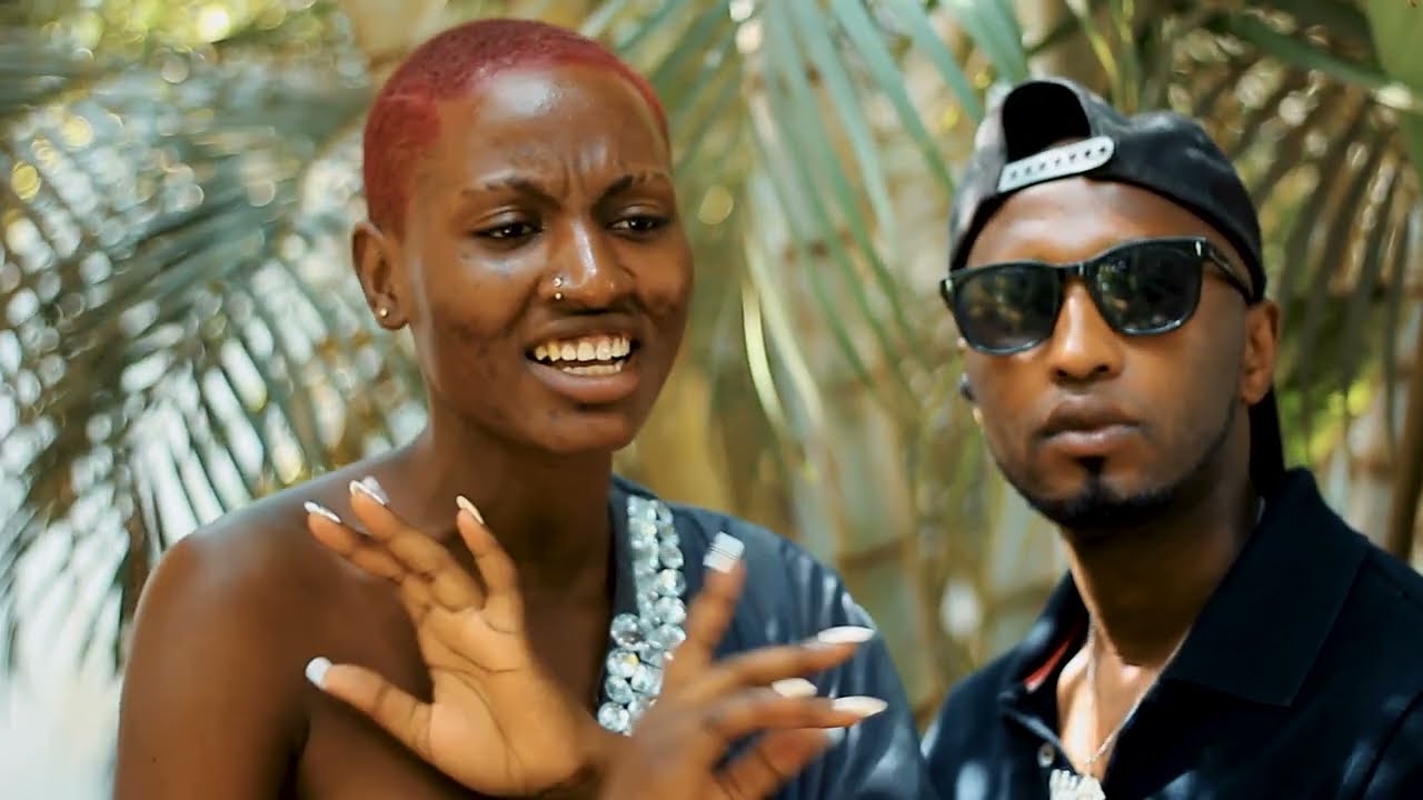 Akamanyilo k'abakazi #subscribe 