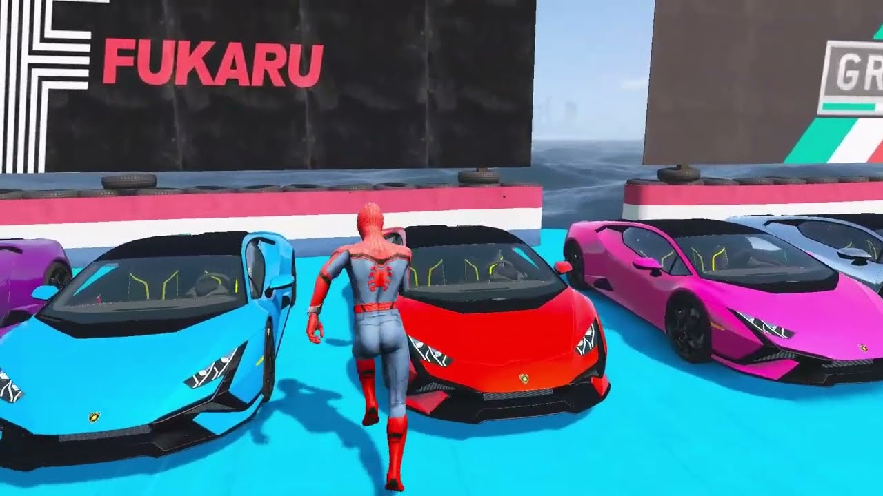 الأبطال الخارقين على دراجة نارية - Superheroes on a motorcycle against spiders with sharks GTAV
