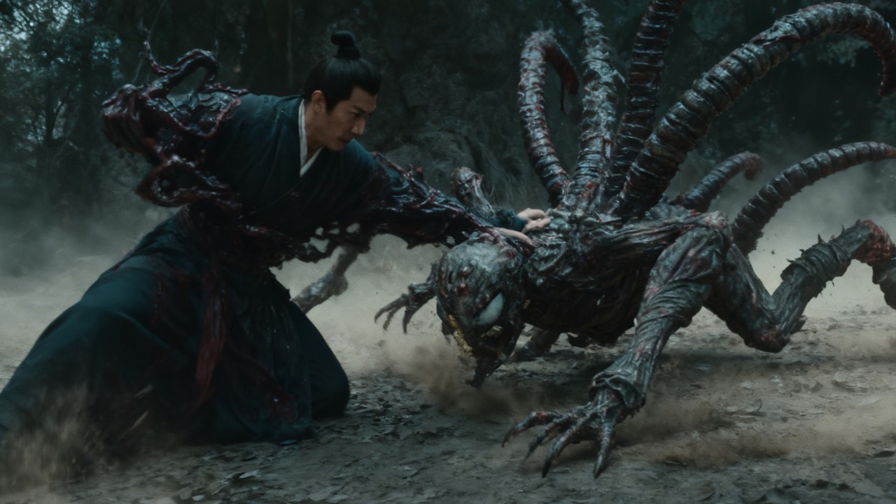 【Fantasy Movie】国产版“毒液”！男人遭太岁附身成顶级高手，暴杀众多妖物大战虫怪老祖！