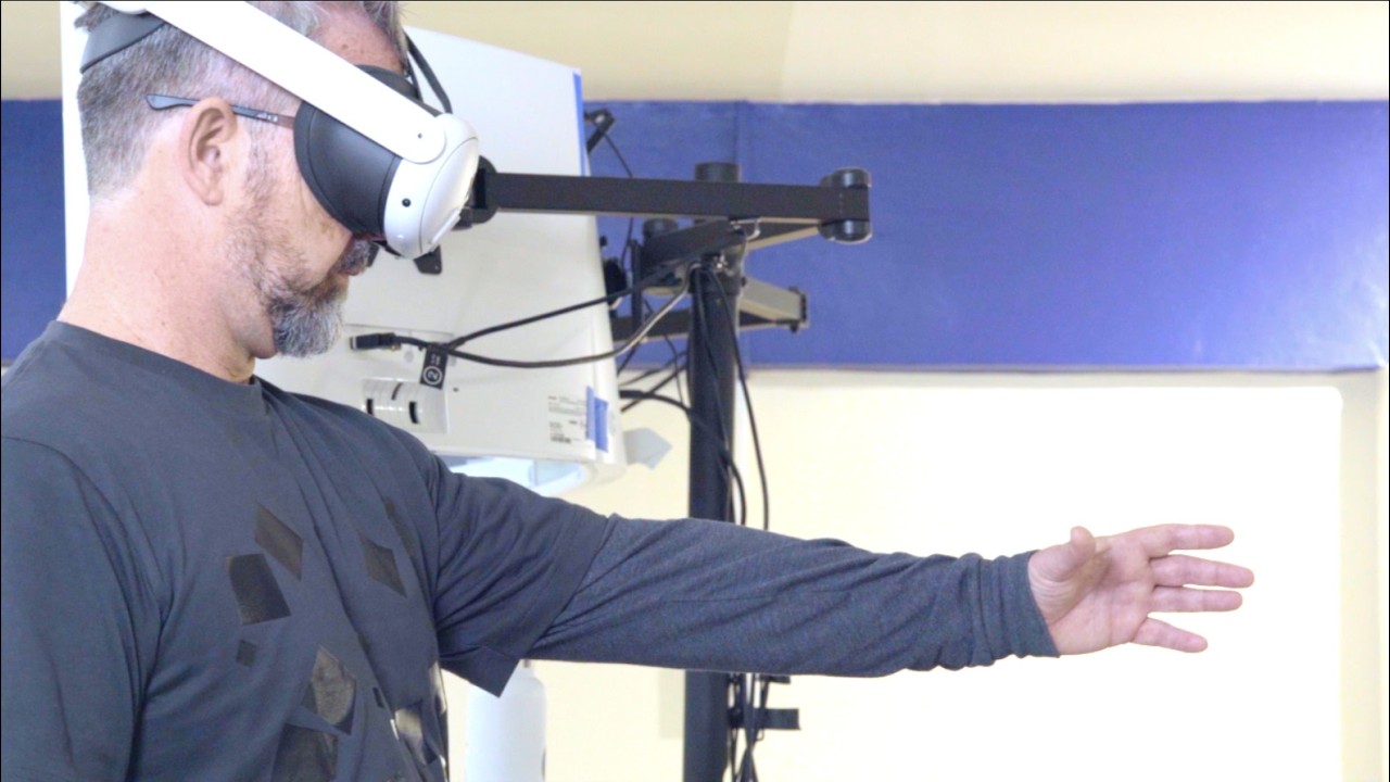 Humanoid Training in VR