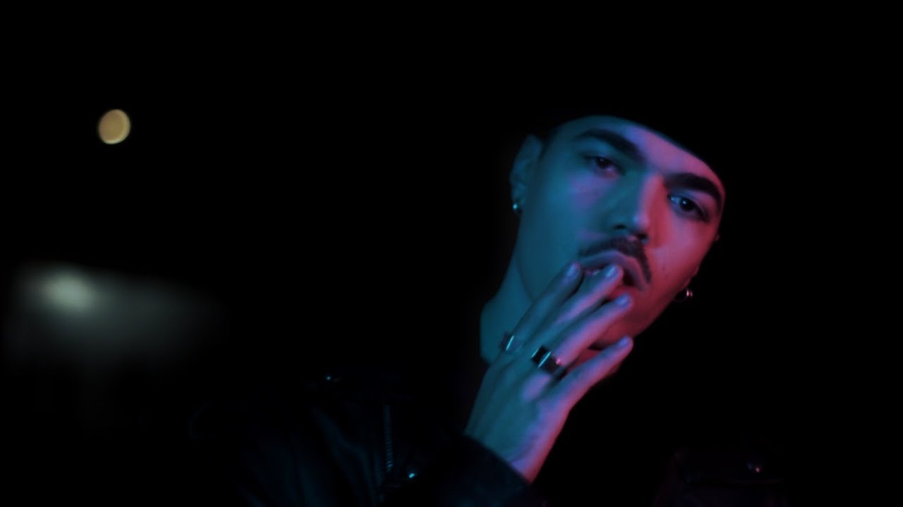 SKINNIE TRILL : HENNESSYS