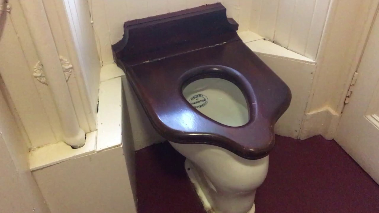 ULTRA RARE!! Doulton&Co 'The Combination' Washout Toilet