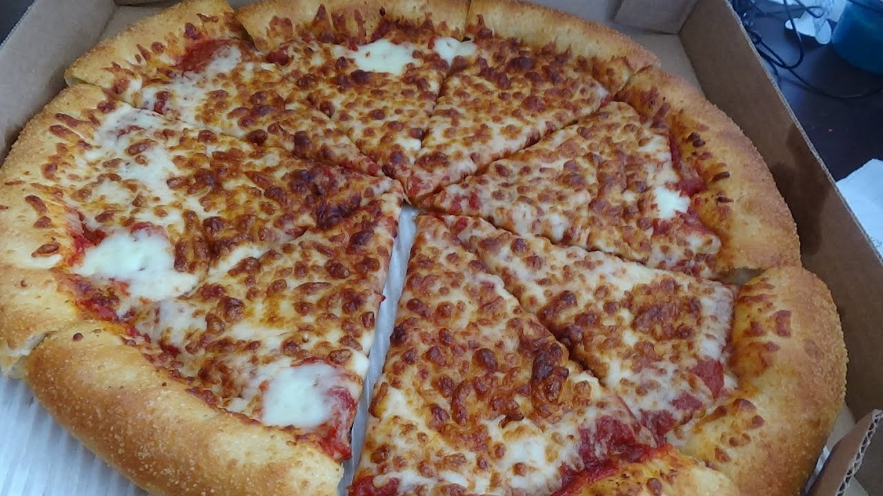 ASMR Eating Pizza Hut Stuff Crust Cheese Pizza