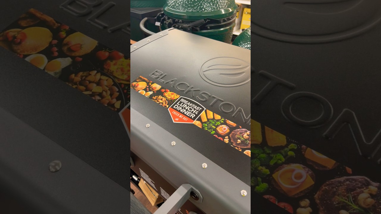 Blackstone 2 Burner Liquid Propane Outdoor Griddle with Hood Black