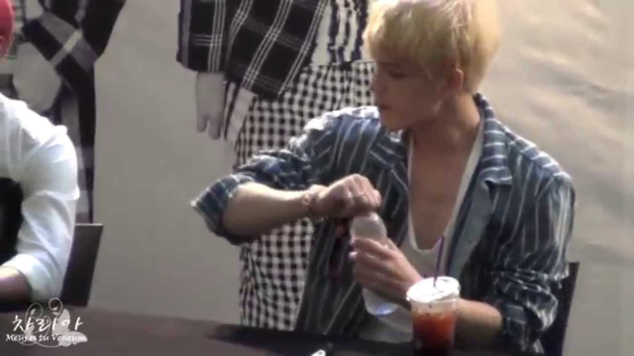 [Fancam] 140811 Jaejoong @ IFC몰 사인회 ver.2 [chalanceii]
