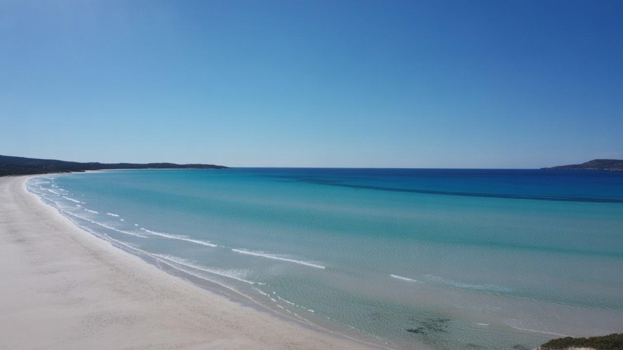 Beach Relax 🌊 - Beach Walk Sardinia 4K Italy | La Cinta – Soft Sand, Clear Seas & Ocean Escape