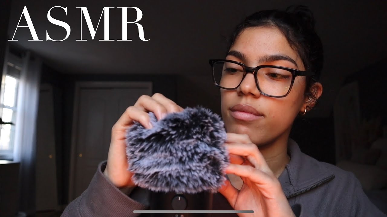 ASMR fluffy mic cover sounds/soft whispering
