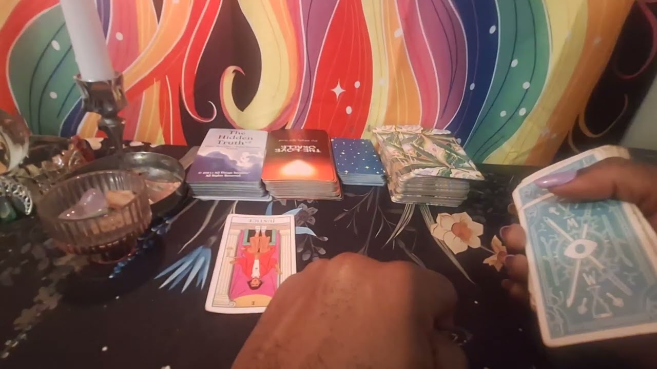 Jung So-Min & Jung Hae-In Tarot Reading