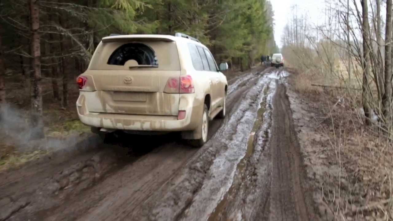 Toyota Land Cruiser 200 Hard Off-road