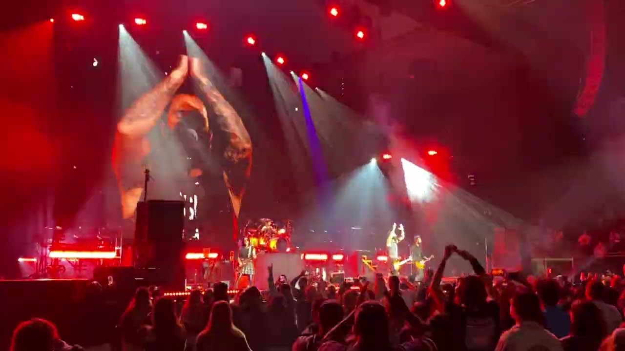 Winter Jam 2022 Performance Skillet-Feel Invincible. Jacksonville Florida. 11-15-22