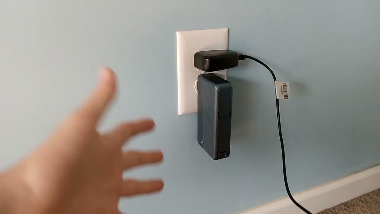 Under $20! | QUEEBOVY Portable Charger | 1 Year later, review