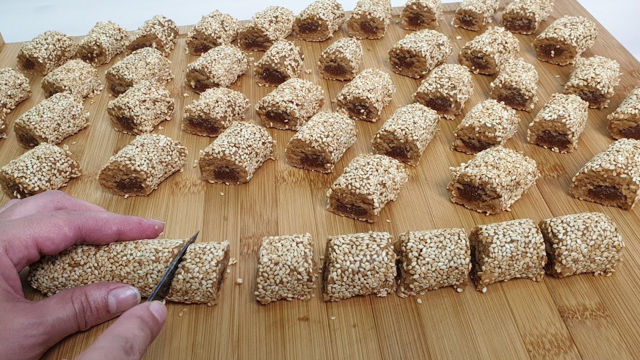 جديد حلويات العيد👌حلوى بدون فرن اقتصادية بدون زبدة ولا زيت معلكة تذوب في الفم 😋 روووعة