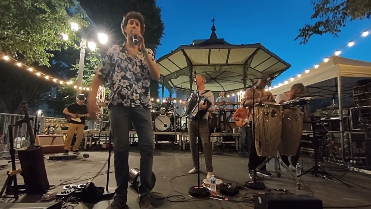 Orchestre National De Barbès - Arrêtes le cinéma - Live Marseille 2023  - 6