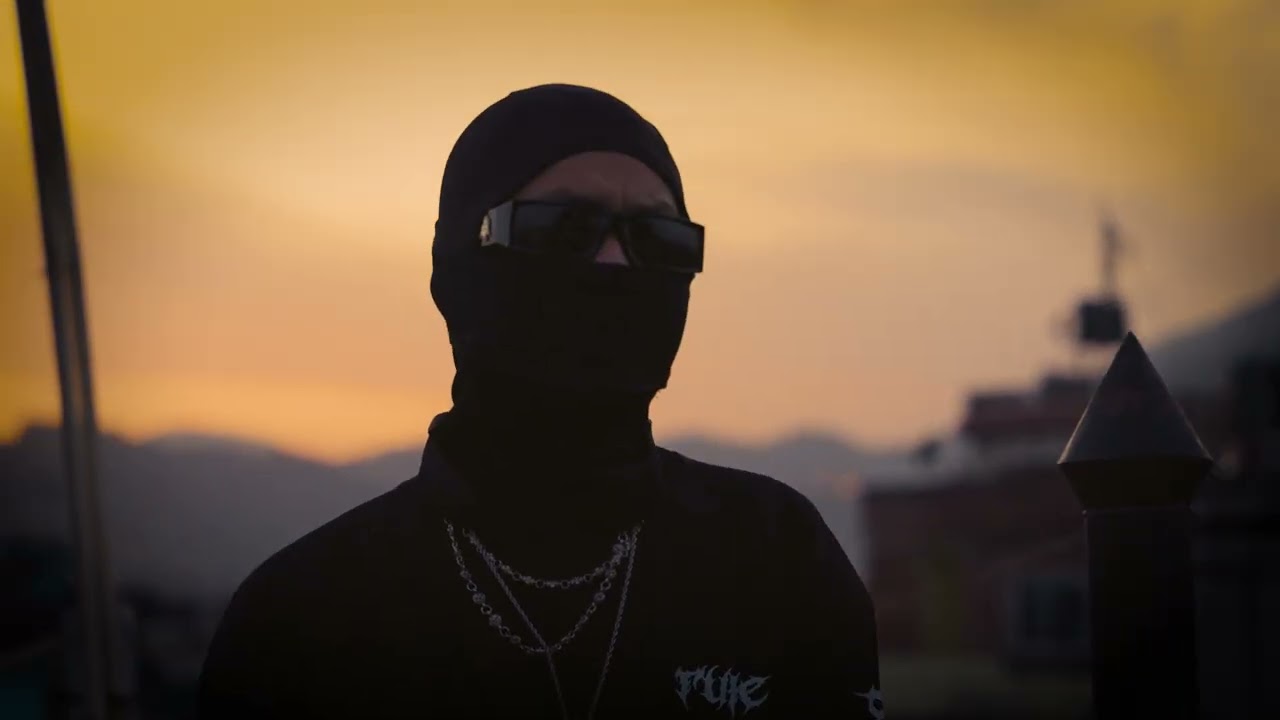 REX - Distance (prod. Shishir) (Oficjalny wizualizator)