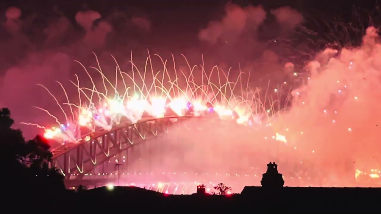 2025 Sydney Fireworks on New Year’s eve | Happy New Year to all | Full Video | Australia