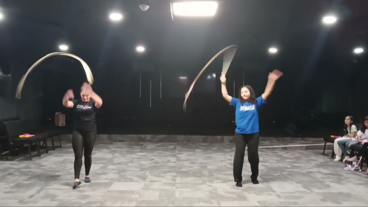 Danza "Report of the Lord" - Práctica 8/14