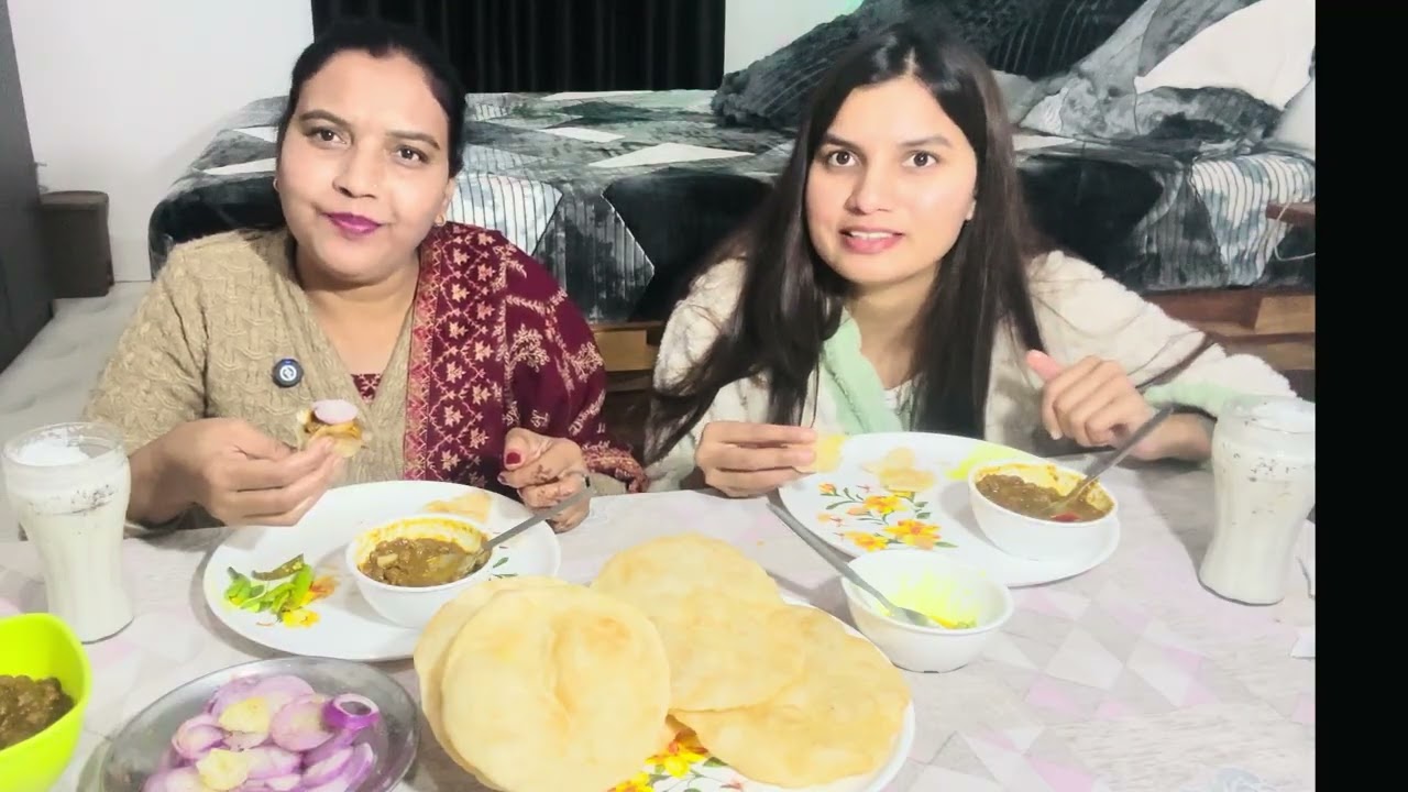 Chole bhature | Mukbang | @punjabimukbanger #mukbang #cholebhaturae #asmr 