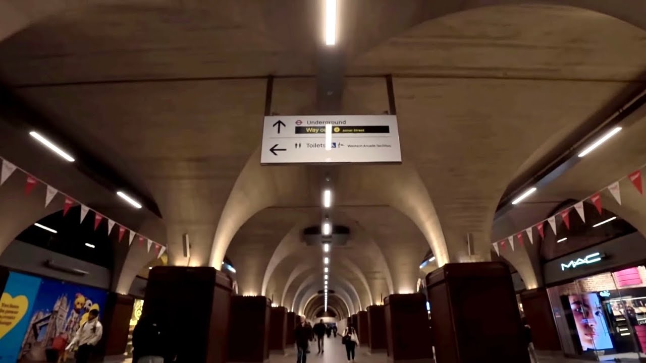 Walking Through Borough Market to Blackfriars | London Bridge to Blackfriars Walk