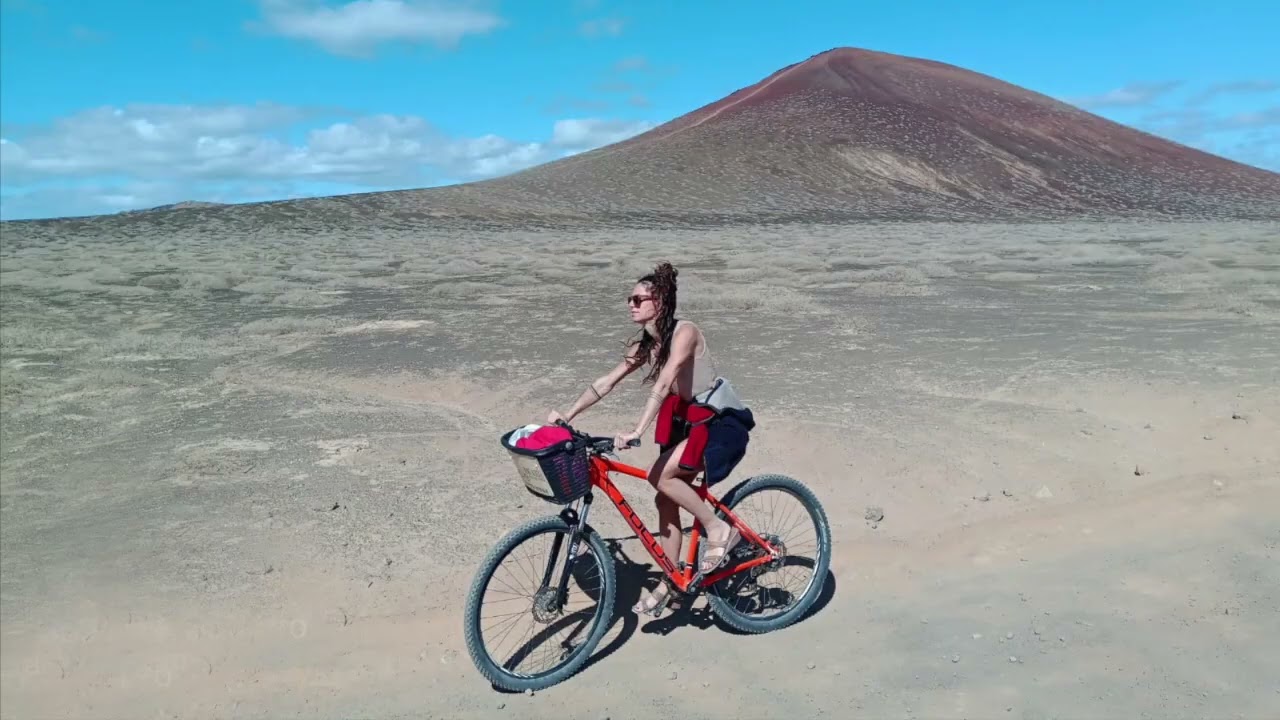 La Graciosa - Navigazione ed esplorazione di La Graziosa in bicicletta