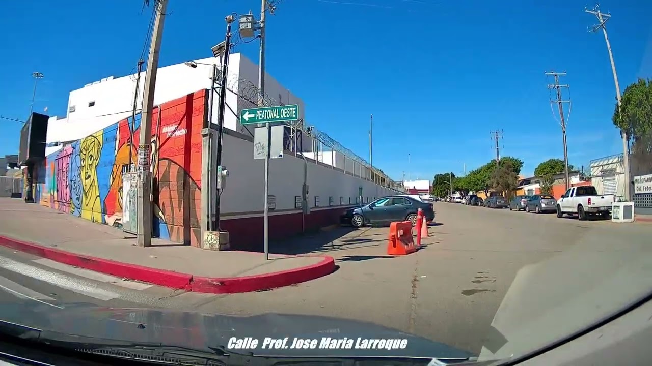 La garita de San Ysidro sin mucho trafico