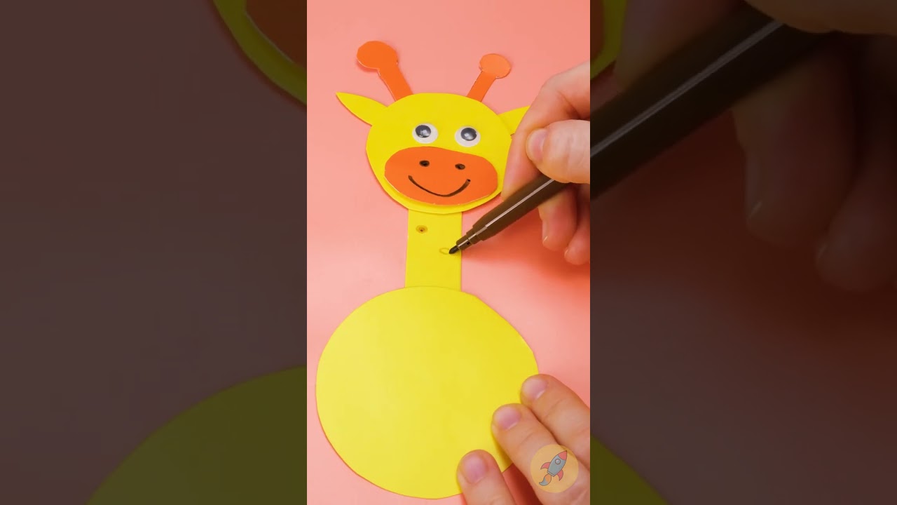 🦒CAN YOU MAKE A GIRAFFE WALK? Yes &mdash; With STOMPY FINGER LEGS! #shorts #fun