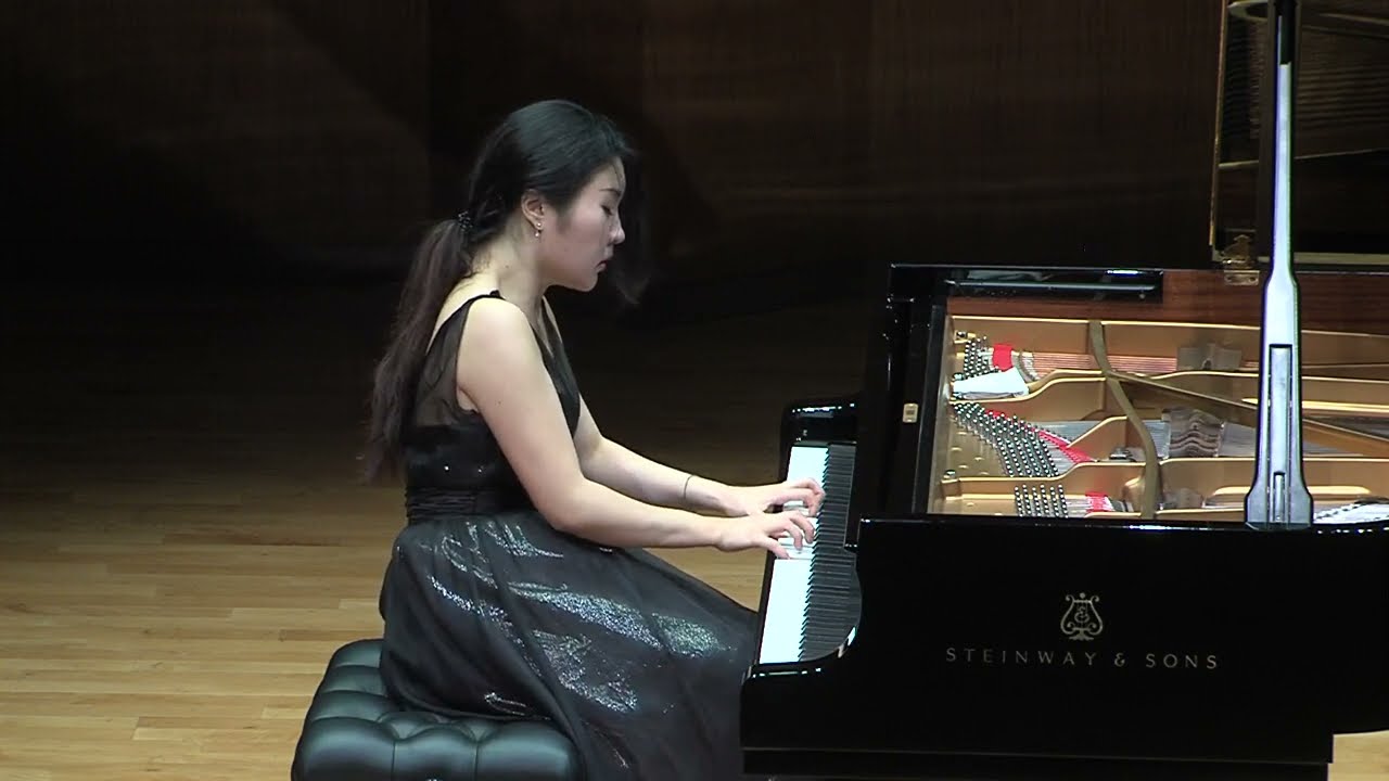 F. Schubert Piano Sonata No.19 in C minor, D.958 - Chloe Jiyeong Mun 문지영