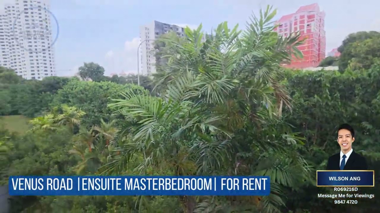 (FOR RENT) Spacious Ensuite Master Bedroom with Study in Corner Terrace | Venus Road