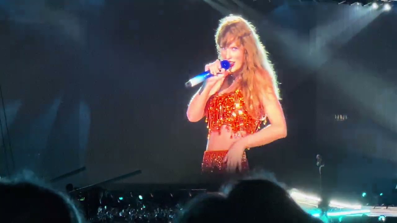 Taylor Swift - Style | Blank Space - Eras Tour - Tampa, FL Raymond James Stadium