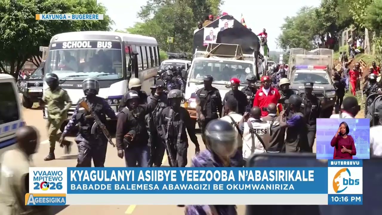 Kyagulanyi Akubye Olukungaana Olumenye Emiti e Kayunga, Amasasi ne Ttiyaggaasi Binyoose