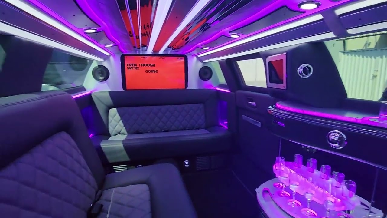 White 2022 Chrysler 300 140'' Limousine By SPV