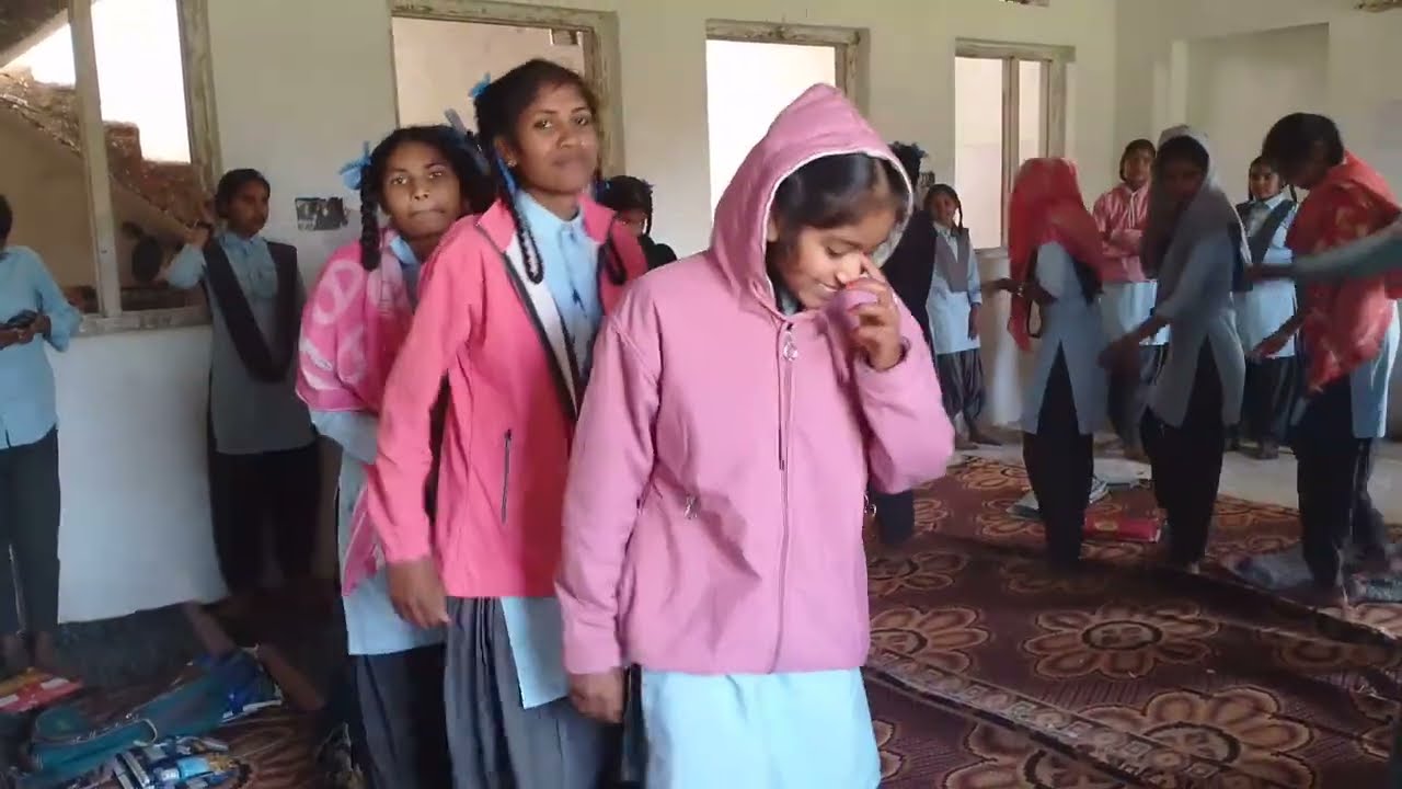 bagidora tawar hai reena // Ramesh Damor // new timli song 2026// School girl deshi timli dance 2026