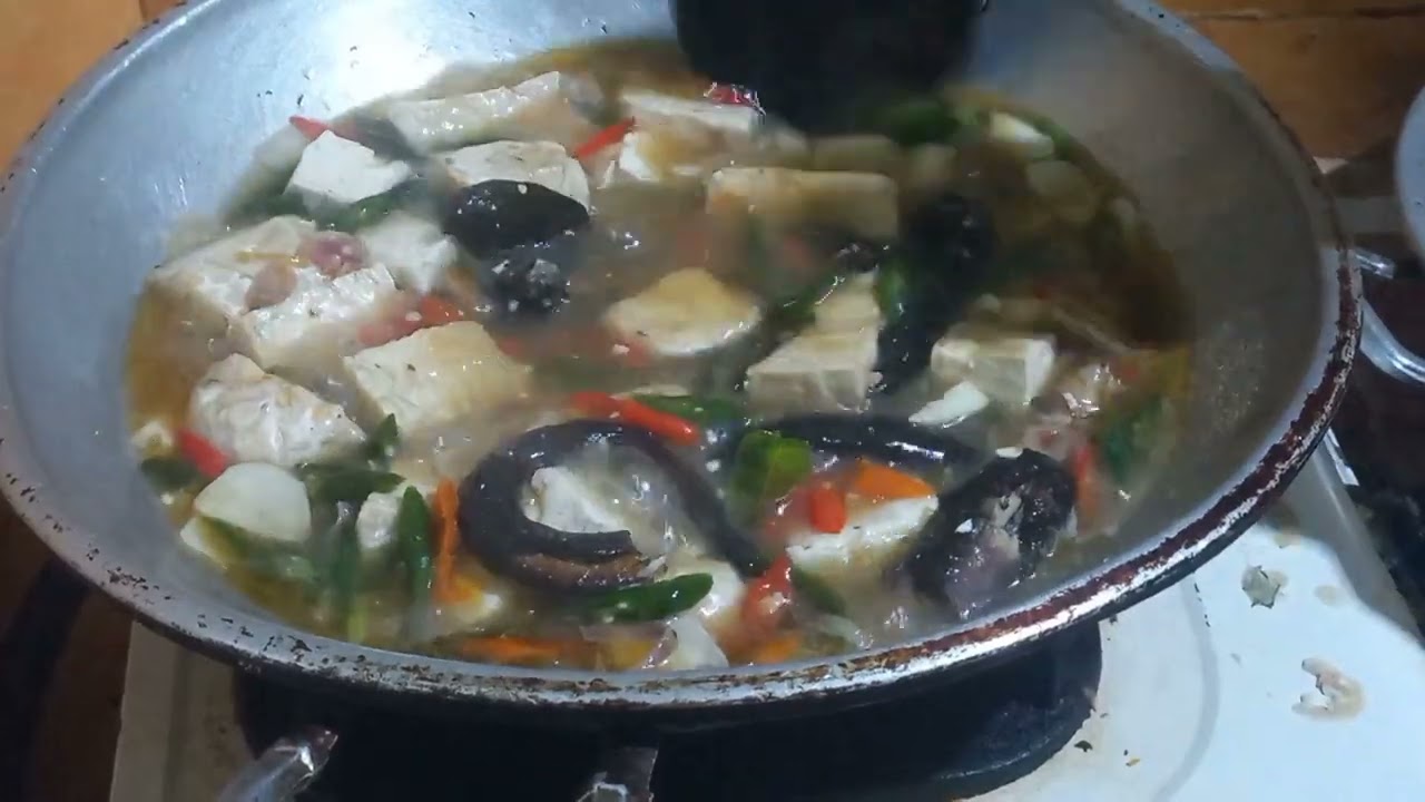 Yuks gaiss liat makwek masak mangut belut asap mantapp dan sedappp 🥰🤩#Cooking #kuliner #food 
