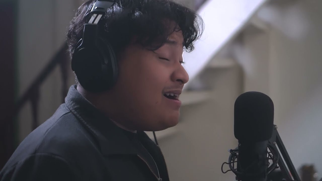 Status Palsu - Lalahuta Version (Cover)