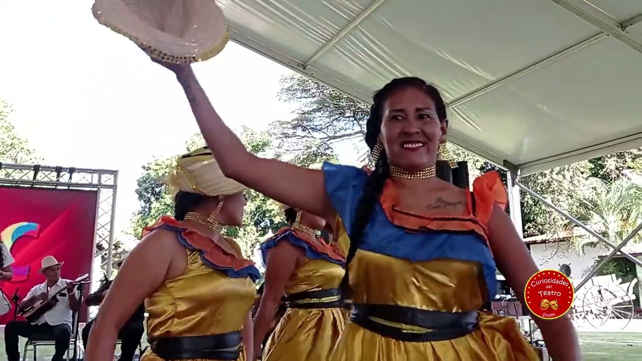 ENSAMBLE DIVERSIONES COCHENSES (El Carite), 4to Festival Mundial Viva Venezuela