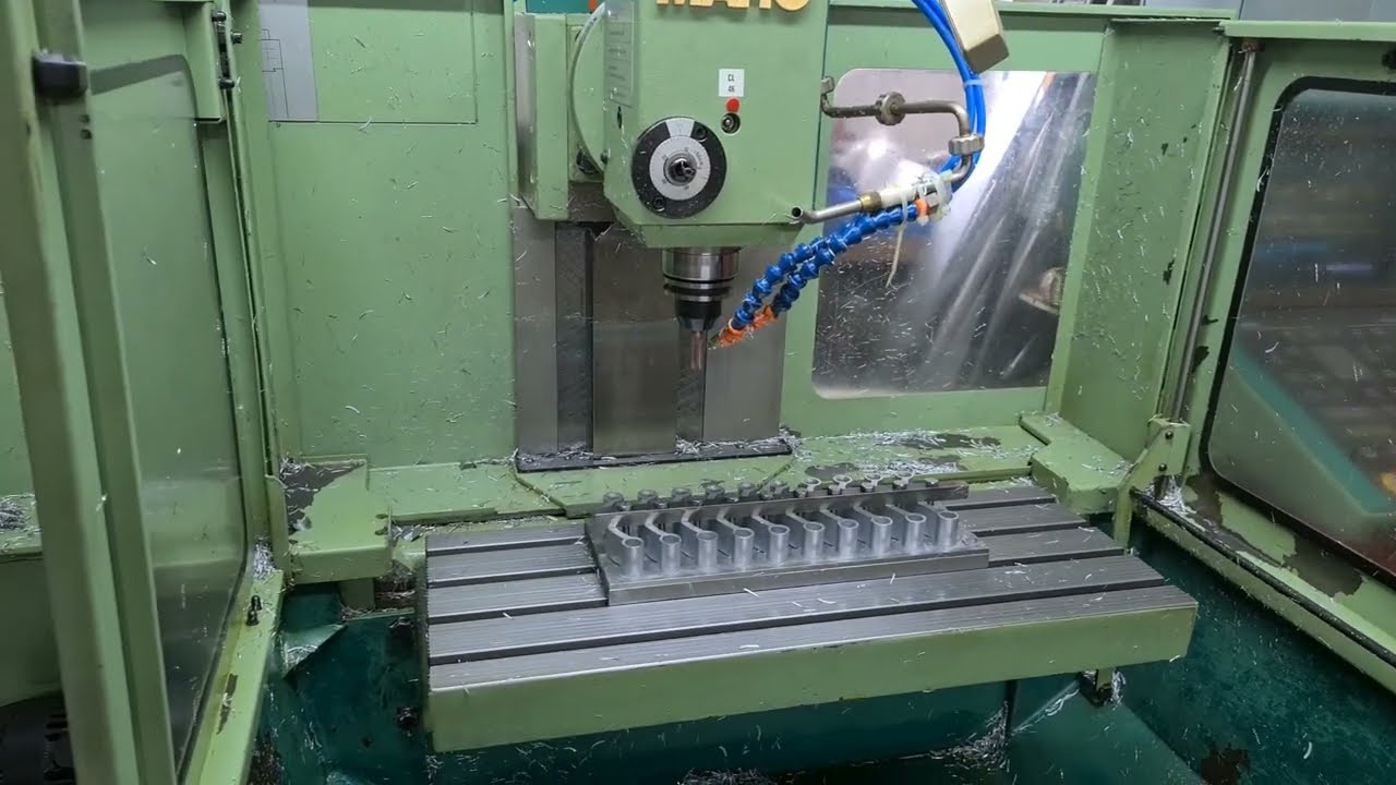 CNC Fräsmaschine Maho MH 400E