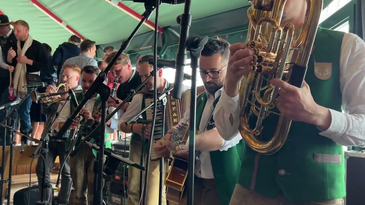 Oberkrainer Power seven (7) mit Mario Stranger und Johannes Wruss mit der SOMMERFEST POLKA