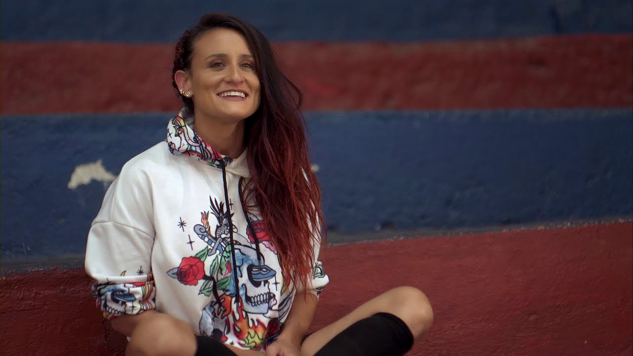 Libre - Victoria Sol&eacute;
