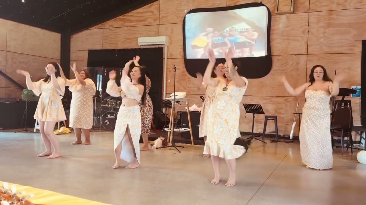 Cook Island family item - Manea ‘Samson Squad’