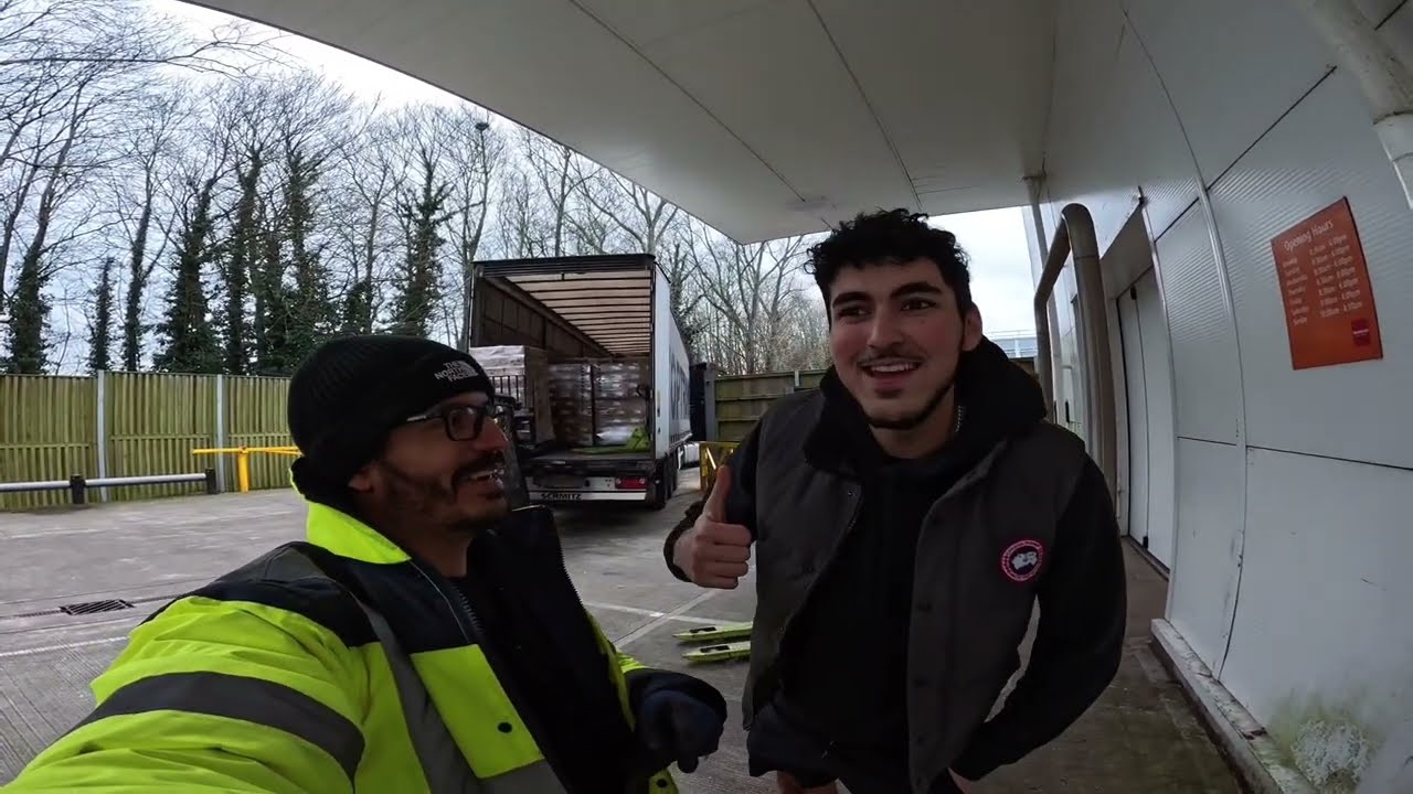 EP07/03. DESCARGA NO PRIMEIRO CLIENTE NA INGLATERRA