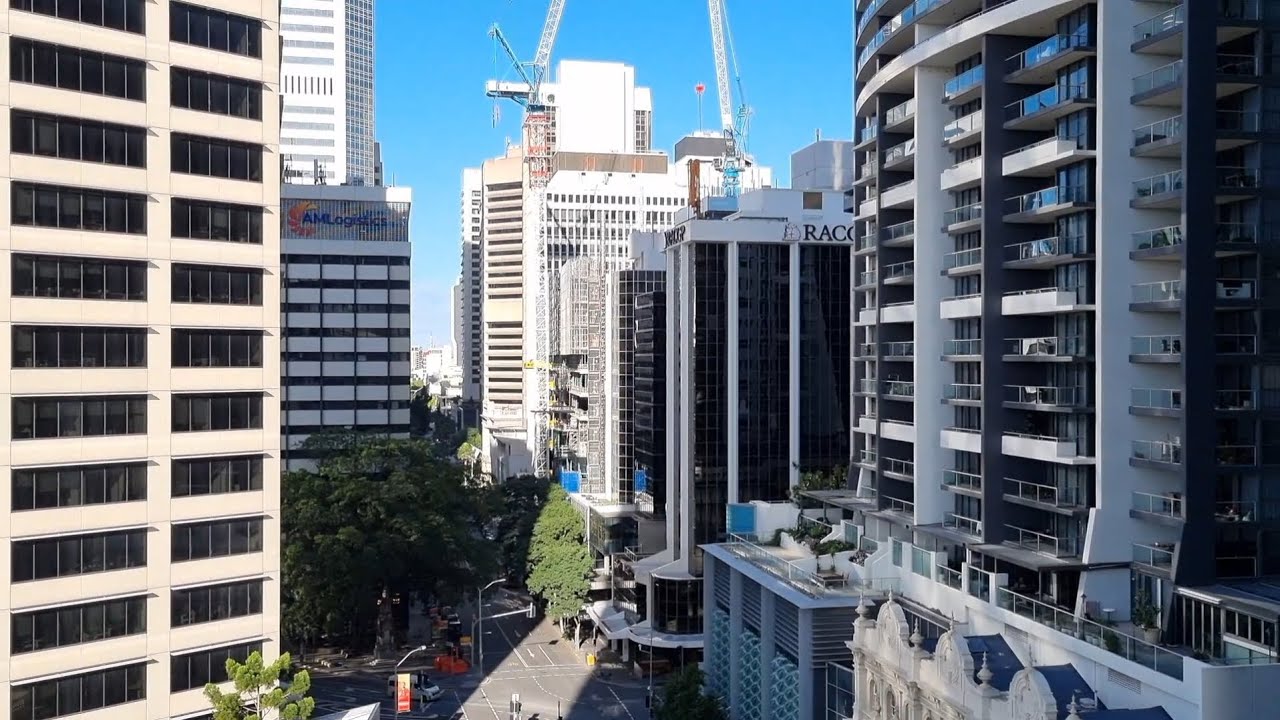 360 Queen's Street the modification of the outside perimeter on another level