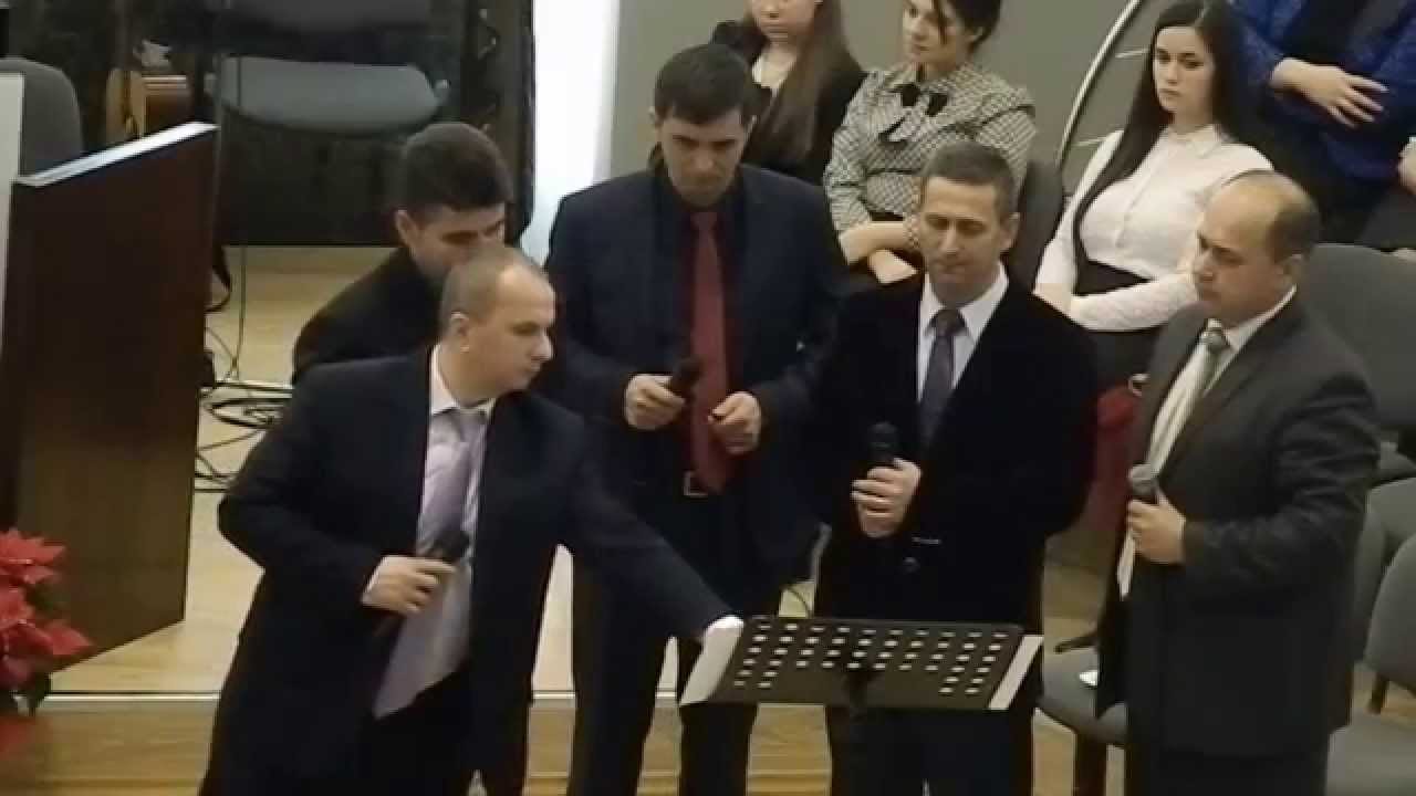 O noua zi din cortul sfant rasare. Grup vocal barbatesc.