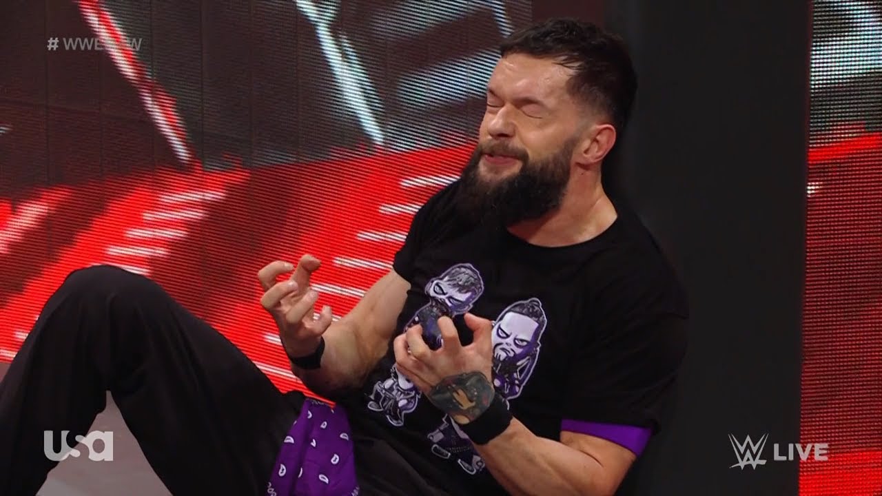 Sami Zayn and Seth Rollins vs. The Judgment Day - WWE RAW, July 31, 2023