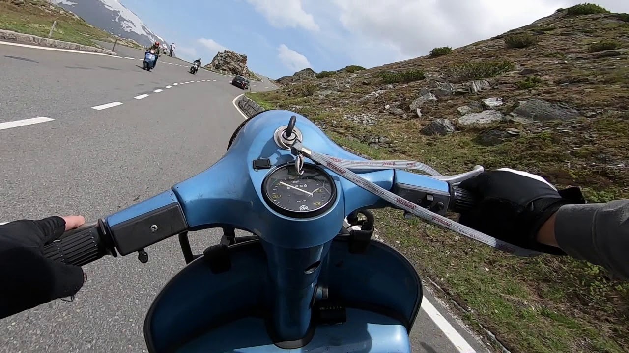 Schluchtenflitzer SOB visit Vespa Alps Days 2019 in Zell am See