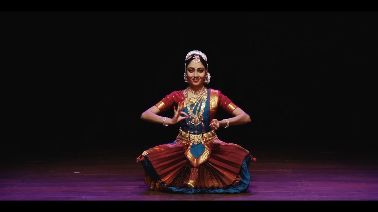 Shringapuradheshwari Sharade - Kum.Huha Jayashree