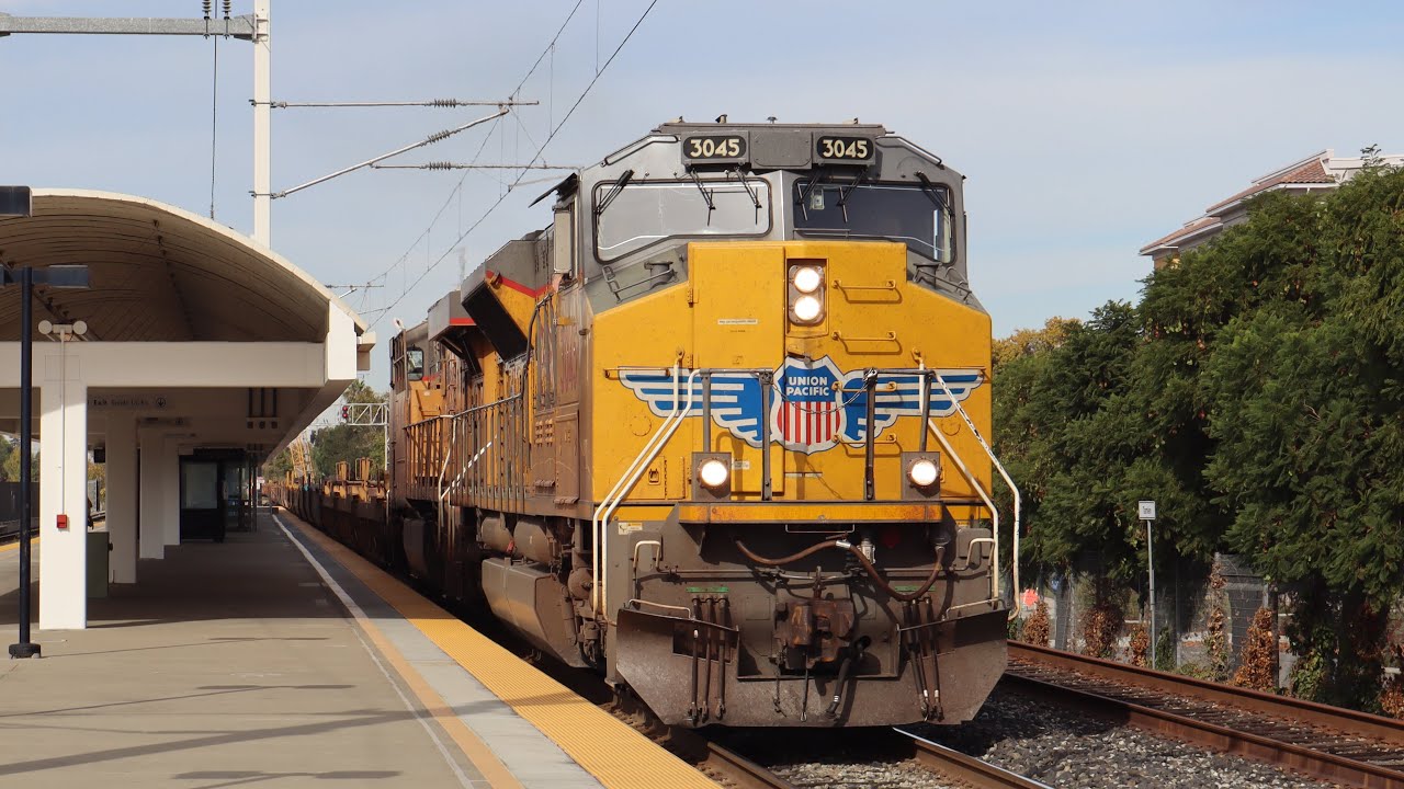 Union Pacific Baretable Repositioning Move On Coast Sub | UP ILTSMR-11 (Tier 4 SD70ACE)