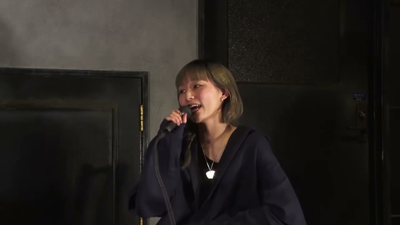 나나오아카리 - 사랑이 있는 듯 없는 듯 있어